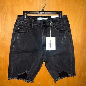 NWT black distressed Kancan shorts sz M